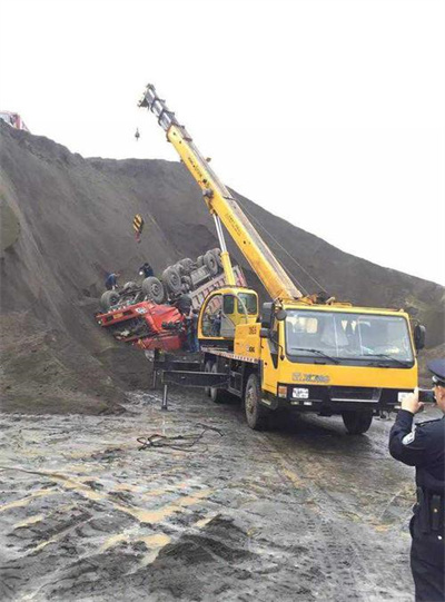 虎丘区上犹道路救援